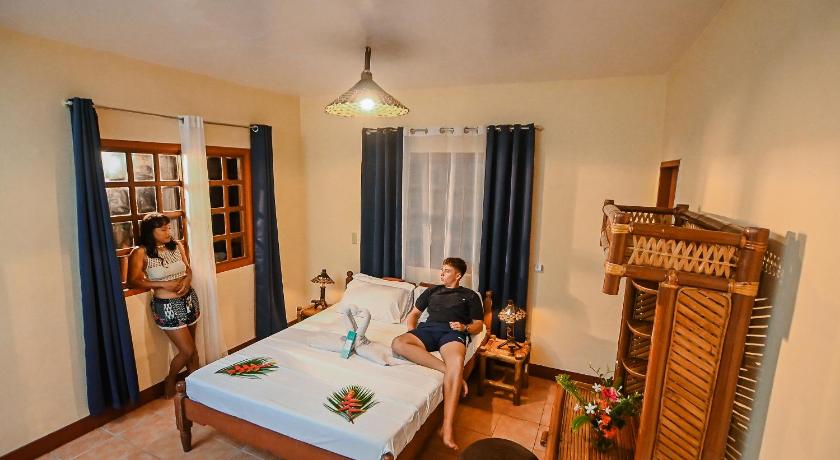 Image of Deluxe Bungalow with Garden View 3