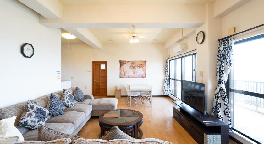 오키나와 본섬 島テラス高台から太平洋を眺める最高のロケーションハウス 3성급 싱글룸 스위트룸