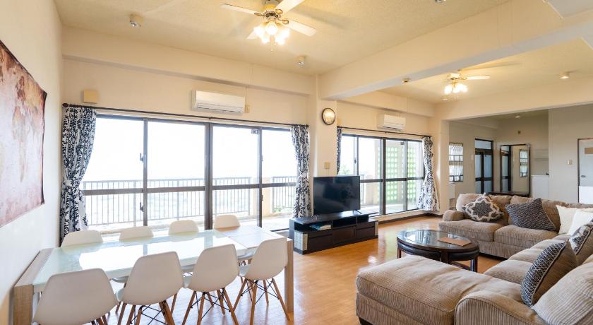 沖縄本島 島テラス高台から太平洋を眺める最高のロケーションハウス 3つ星 シングルルーム 客室