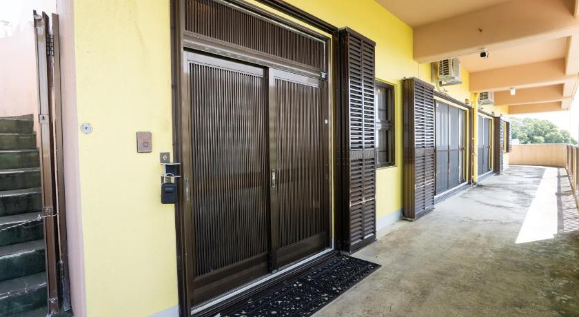 오키나와 본섬 島テラス高台から太平洋を眺める最高のロケーションハウス 3성급 싱글룸 외관