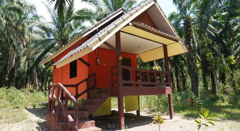 Image of Bungalow with Garden View 1