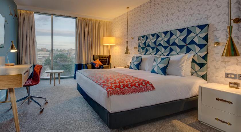 Image of King Guest Room 3