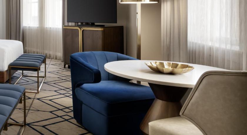 รูปของDeluxe 2 Queens, City View, Shower With Bathtub 4