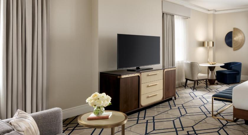 صورة Grand Deluxe View 2 Queens, River Valley View, Shower With Bathtub 4