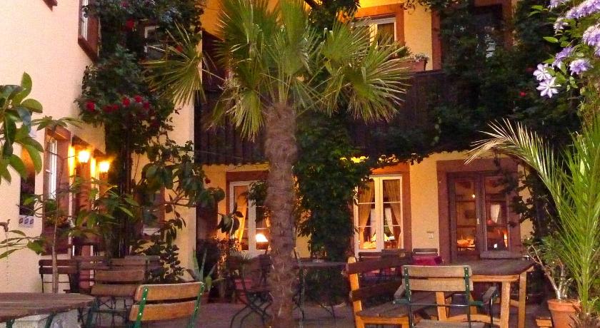 Historisches Genusshotel Lowen photo