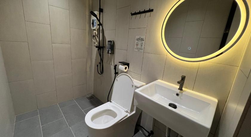 7 minutes driving to TC Beach @ 123 Guest House - image 17