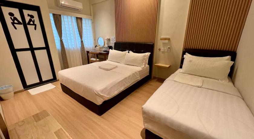 7 minutes driving to TC Beach @ 123 Guest House - image 3