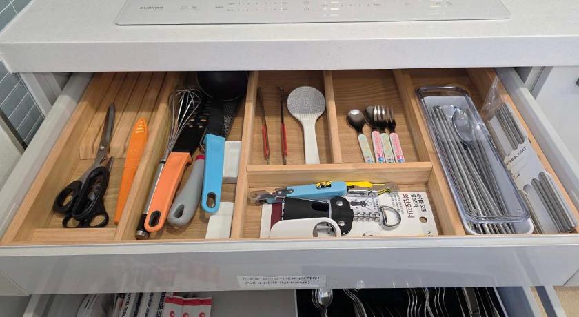 首尔 TheZoneStay NewBuilding 3Rooms 2bathroom Outer-Patios 4星级 单人房 泳池