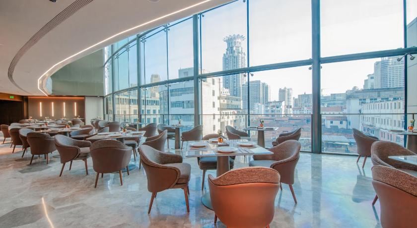 Shanghai Crystal Hotel, Nanjing Road Pedestrian Street, The Bund, Shanghai 4-Star Hotel lobby