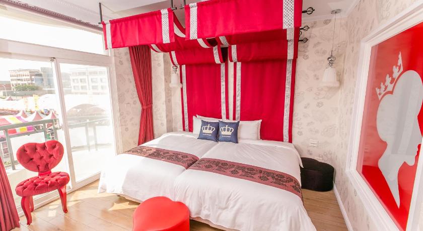 Image of Superior Twin Room with Sea View 1