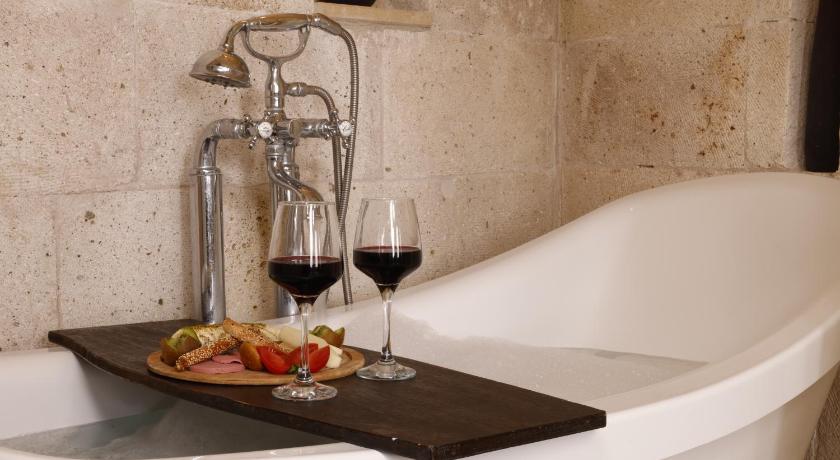 Anatelein Boutique Cave Hotel - image 13