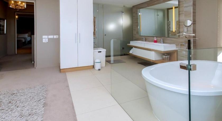 Image of Three-Bedroom Apartment 2