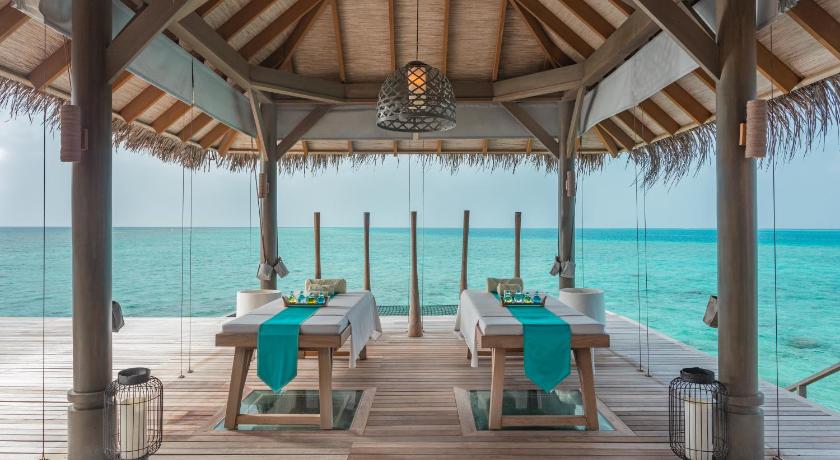 Image of The Vakkaru Over Water Residence 12