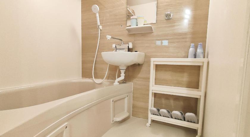 도쿄 / 동경 C2 Shibuya new hotel, 2 bedrooms and 1 living room, 7 mins to ST Max 6P 渋谷全新酒店 全新装修 两室一厅 交通中心 车站7分钟  4성급 숙소 레스토랑