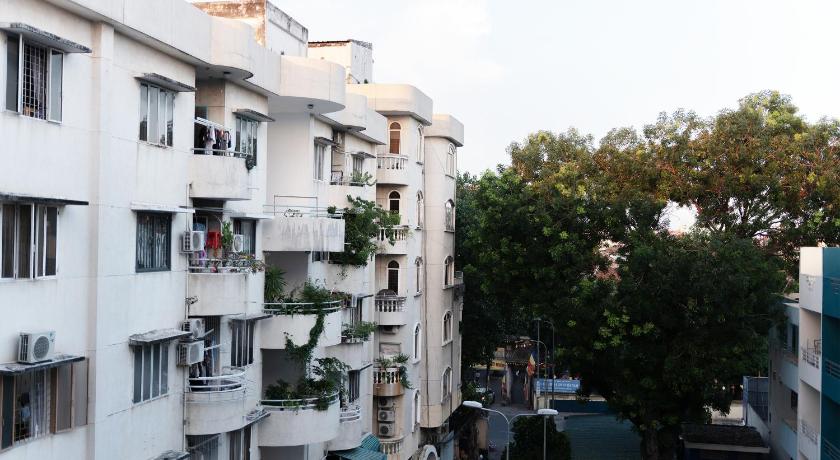 ホーチミン 675apt 2つ星 シングルルーム ロビー