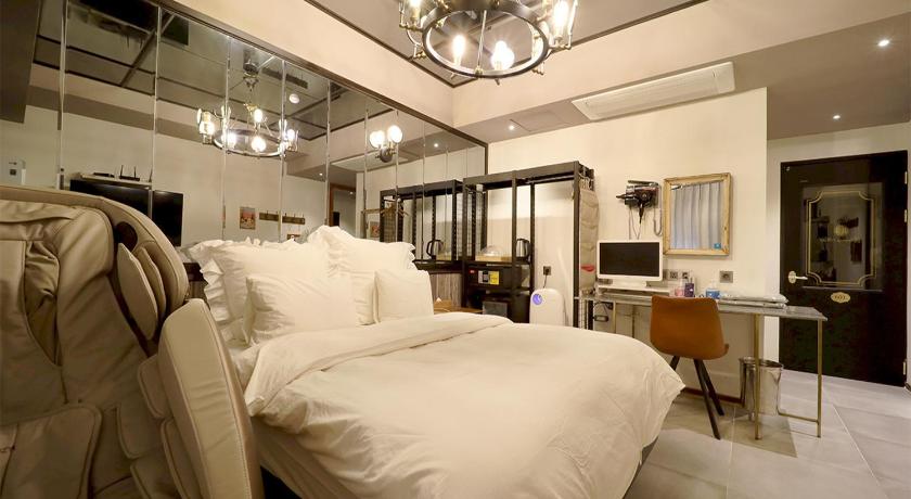 Image of Suite 3