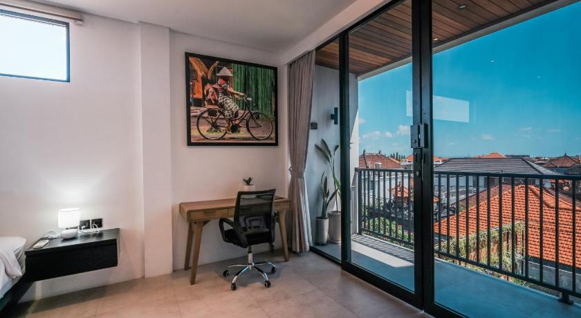 Onyx Beach Hotel - image 7