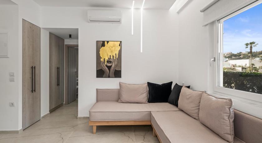 Image of One-Bedroom House 3
