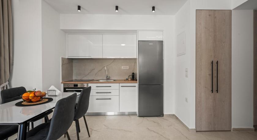 Image of One-Bedroom House 1