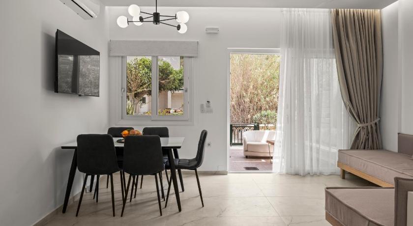 Image of One-Bedroom House 4