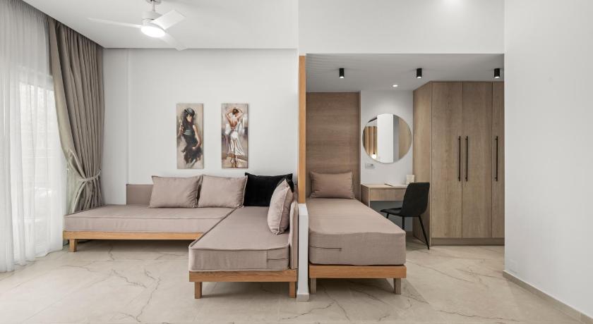 Image of One-Bedroom House 0