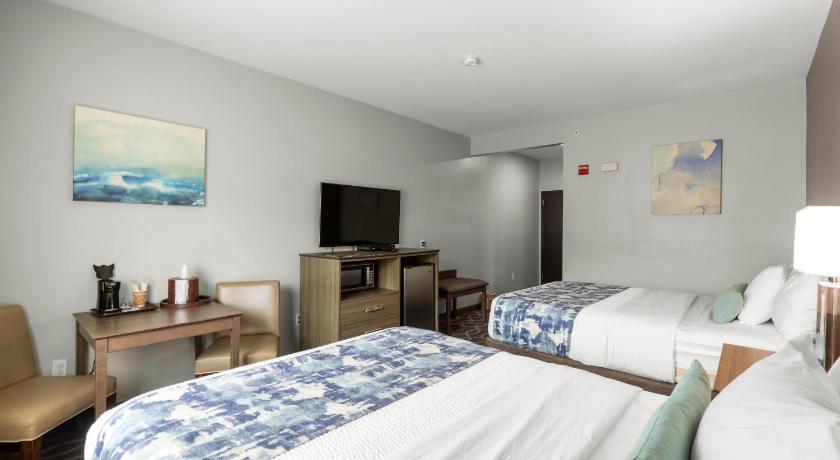 Image of 2 Queen Beds, Non-Smoking 5