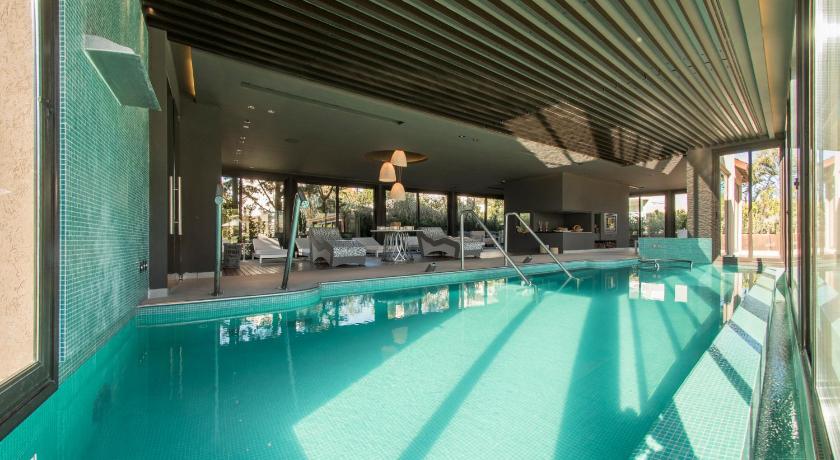 Ville Saint Germain Apart Hotel &amp; Spa — Hotel in Carilo