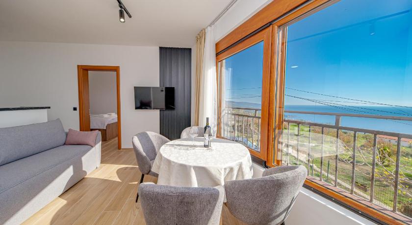 Image of Apartment with Sea View 1