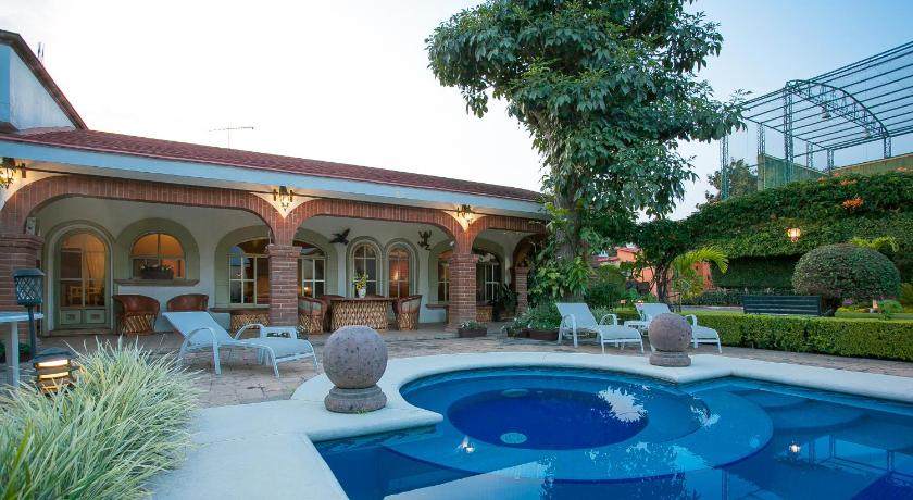 Residencia Jardin Real photo