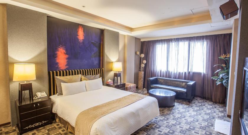 Image of Deluxe Quadruple Room 1