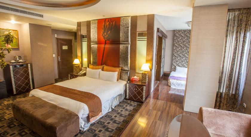 Image of Deluxe Quadruple Room 3