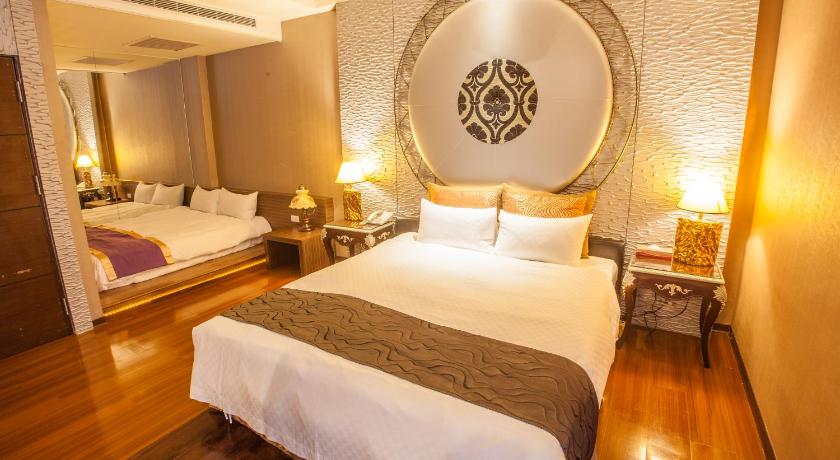 Image of Deluxe Quadruple Room 9