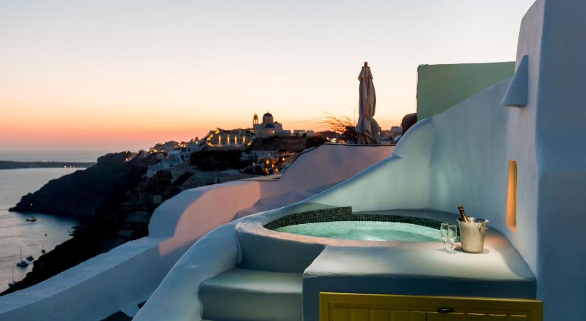 프라이빗 1베드룸 빌라 - 온수 욕조, 칼데라 전망 (아브라) (Private One bedroom Villa with hot tub and Caldera view (Avra)) 이미지 1