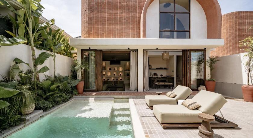 Bedouin House Pererenan