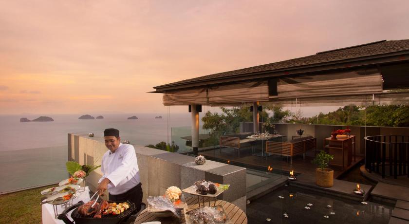Image of 2-Bedroom King Ocean View Pool Villa 8