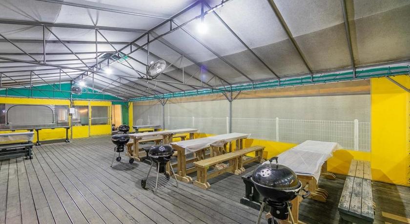 泰安 Taean Red Balloon Pension 3つ星 ゲストハウス レストラン