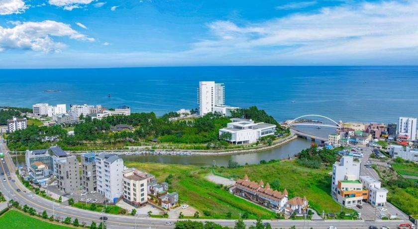 江陵 Gangneung The Gangmun Poolvilla and Spa Oceanview 4つ星 ゲストハウス 眺望