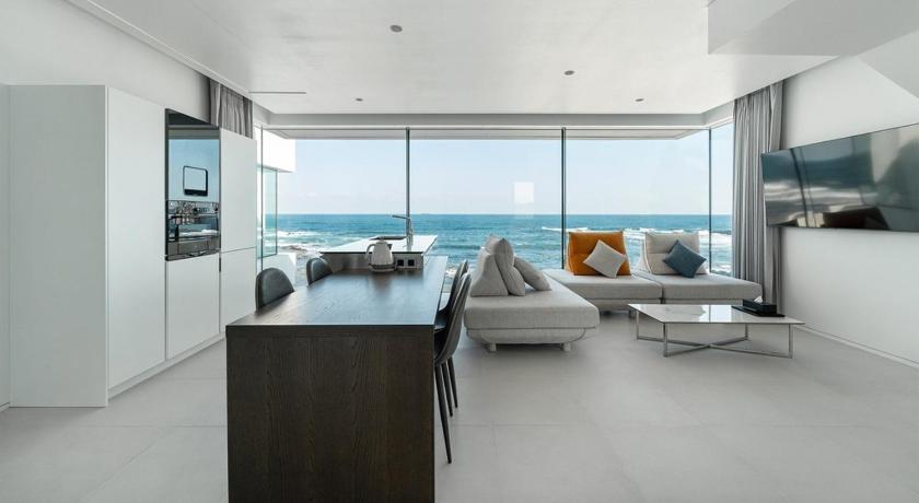 Image of One-Bedroom Villa 0