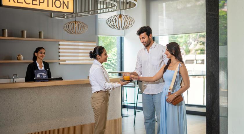 Park Inn & Suites by Radisson Thrissur East Fort - image 43