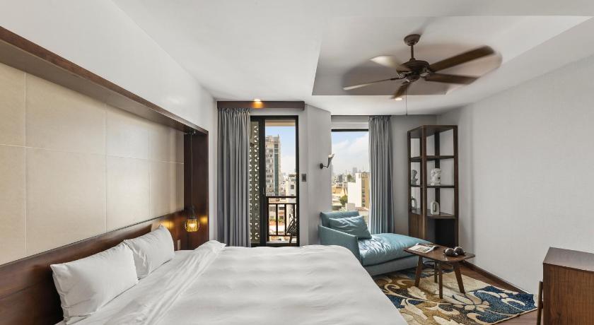 Tokyo Boutique Front Beach Hotel - image 15