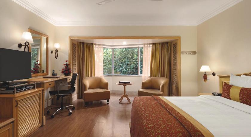 Ramada Plaza by Wyndham Palm Grove
