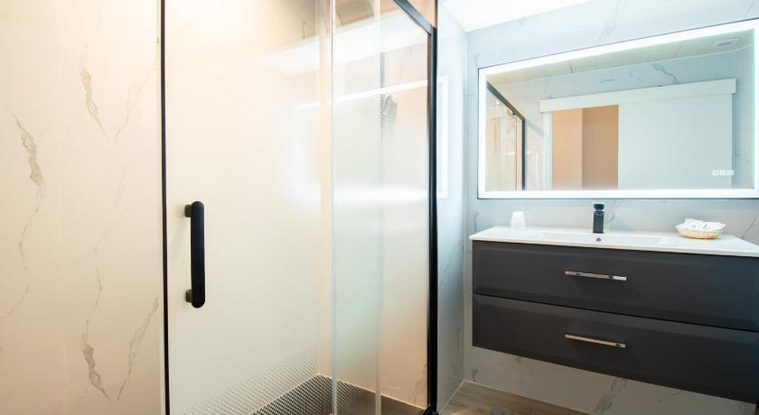 Image of Studio Apartment with One Double Bed 15