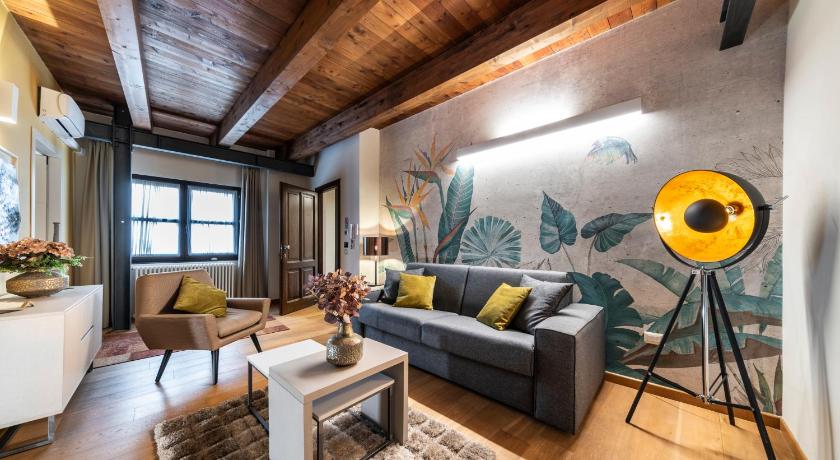 Suite Deluxe in Palazzo Storico - Centro Sassari - Appartamento Sassari