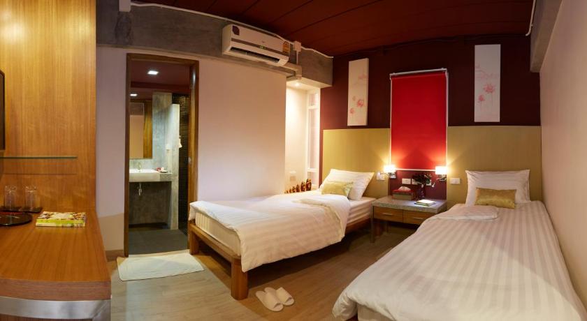 Image of Twin Room 3