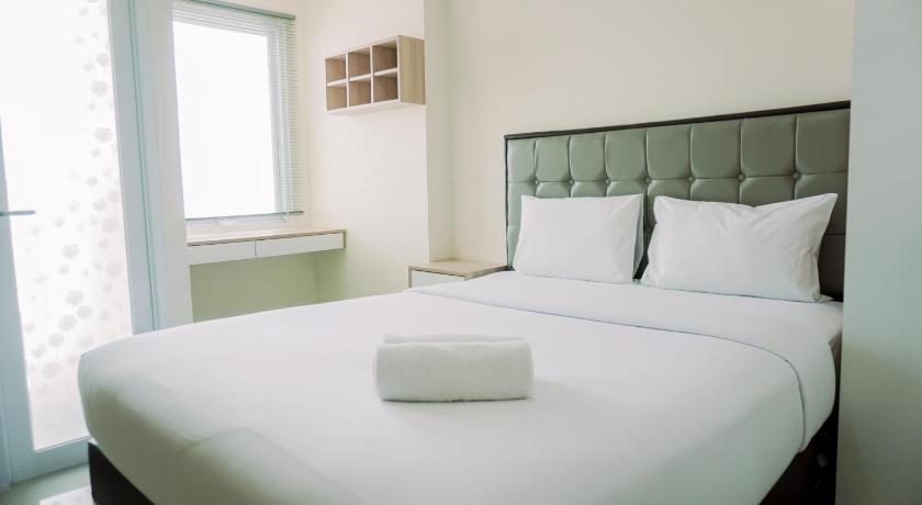 Homey Living and Comfy Studio Apartment at B Residence By Travelio