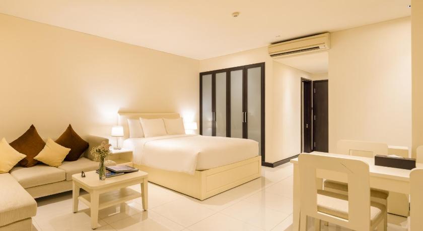 Image of Studio Ocean View 6