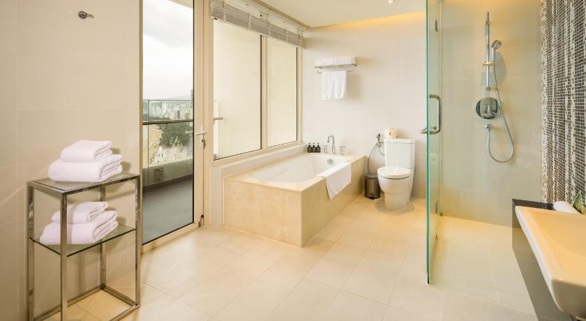 Image of 2 Bedroom Grand Suite 8