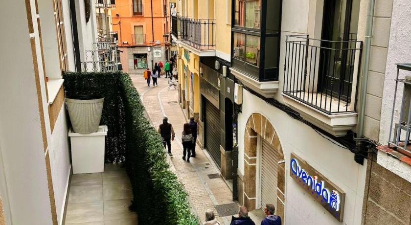 プラセンシア La Beltraneja XIII Apartamento con encanto en el casco historico 3つ星 シングルルーム 外観