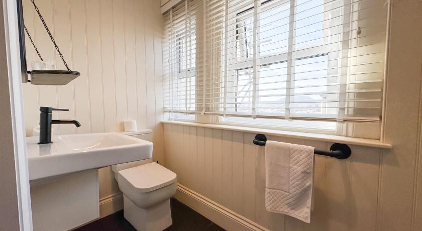 Image of Deluxe Twin Room 7