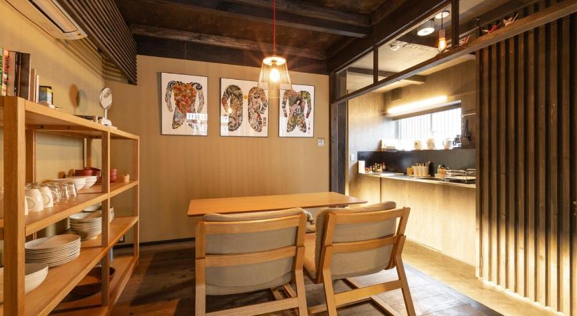 Kyoto Ochaya Hasu, une maison de the qui n'a jamais servi de the 3-Star Accommodation pool